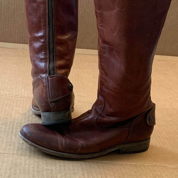Frye Melissa Button Back Zip Boots - Picture 8 of 10